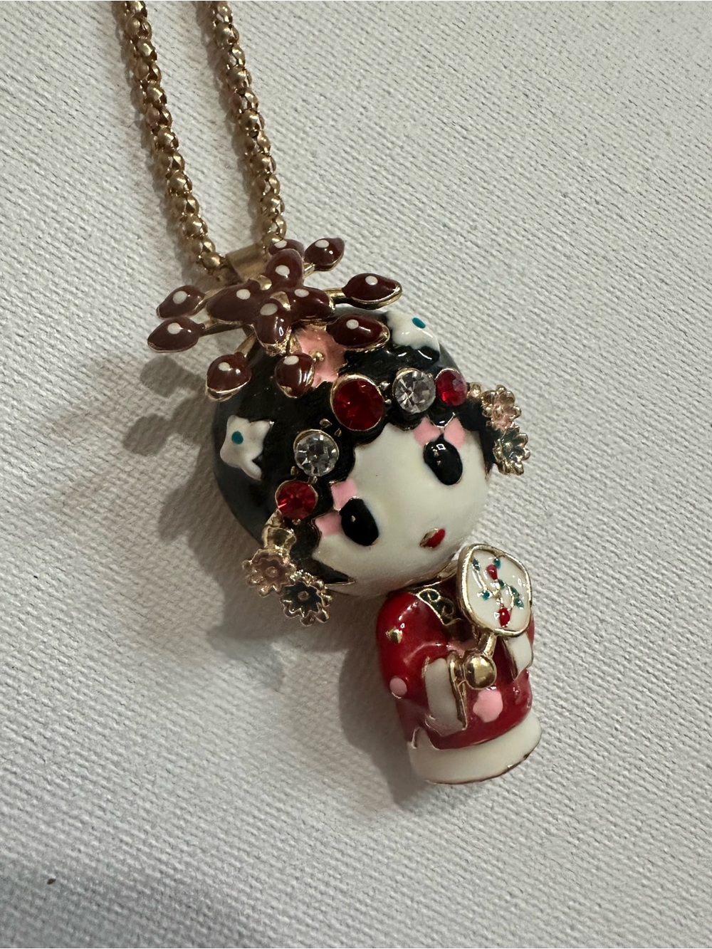 Betsey Johnson Japanese Opera "Kabuki" Singer Figurine Pendant Necklace NWT